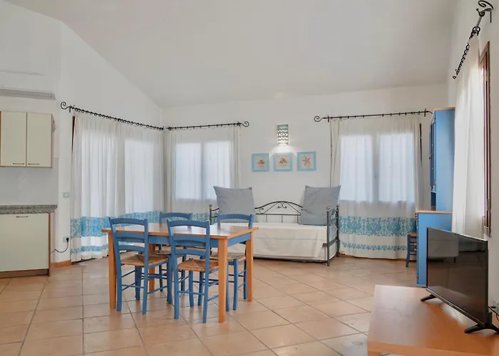 Lejlighedshotel Marina With Private In Marinella (Sardinia)